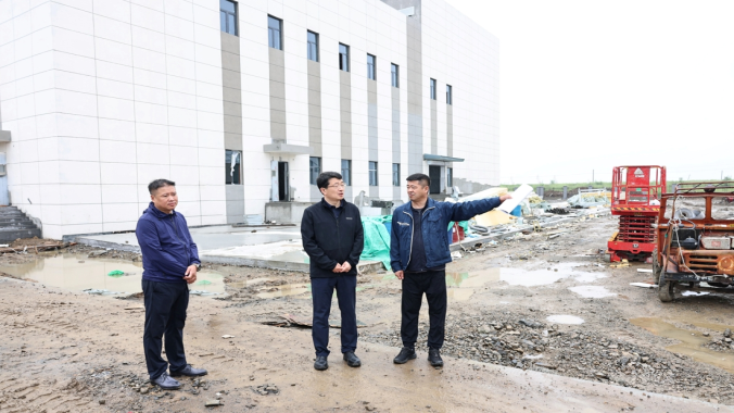 何大海到抚远市鲟鳇鱼现代产业园区调研